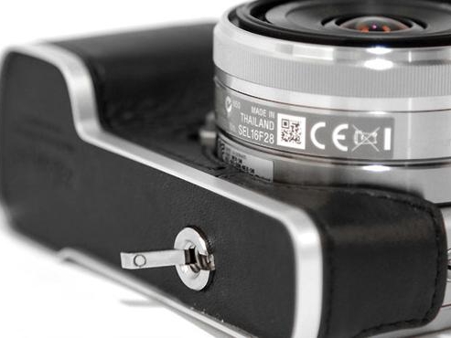 <b>NEX-5Nへ装着例</b>