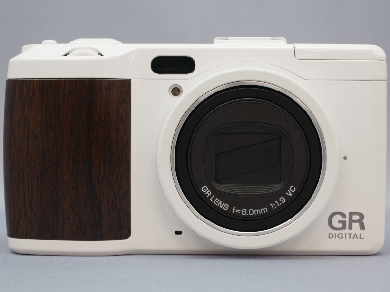 <b>木目調（ホワイトエディション）</b>