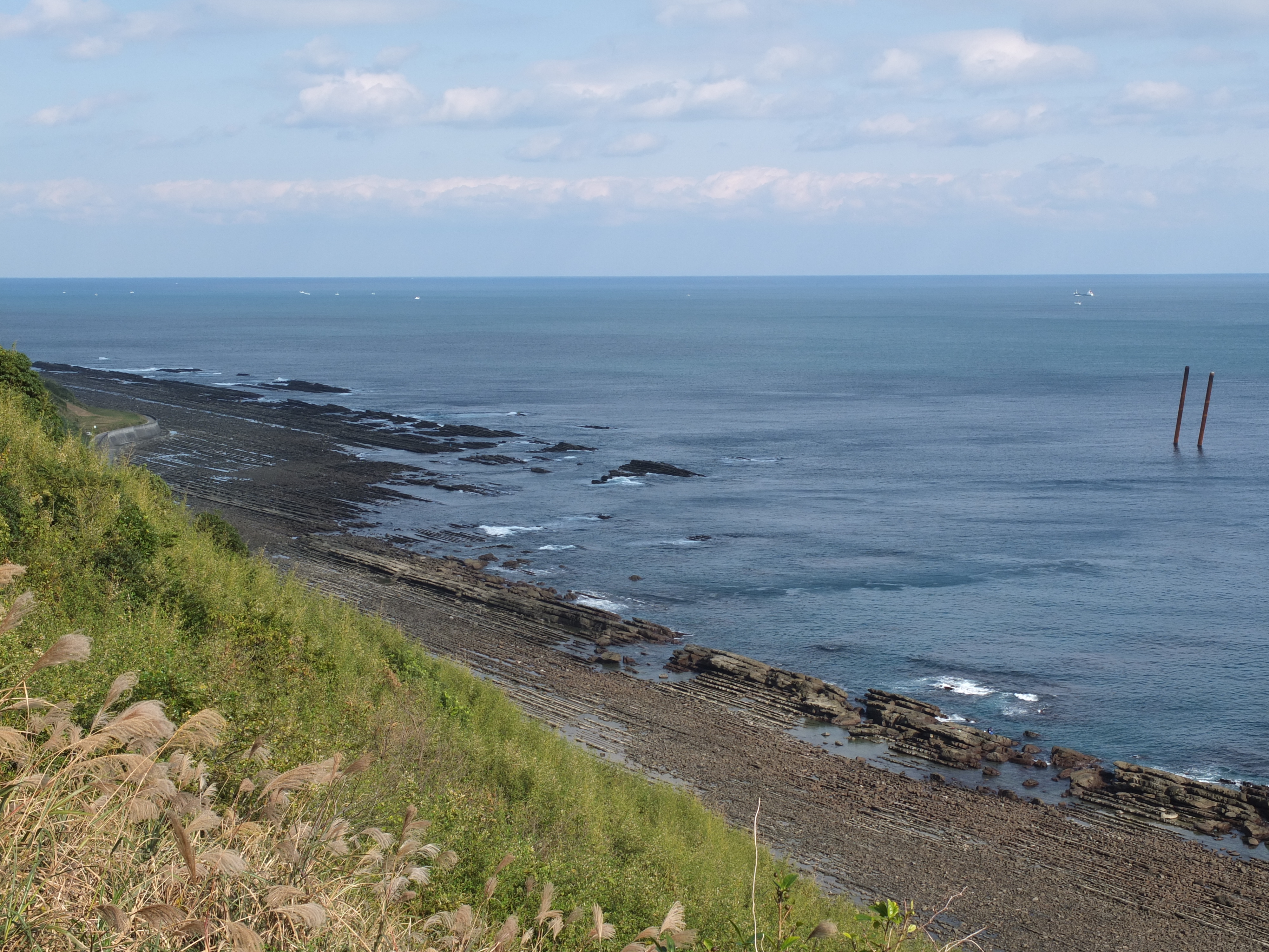 <b>FUJIFILM X10 / 約4.8MB / 4,000×3,000 / 1/320秒 / F8 / +0.3EV / ISO100 / WB:オート / 14.8mm</b>