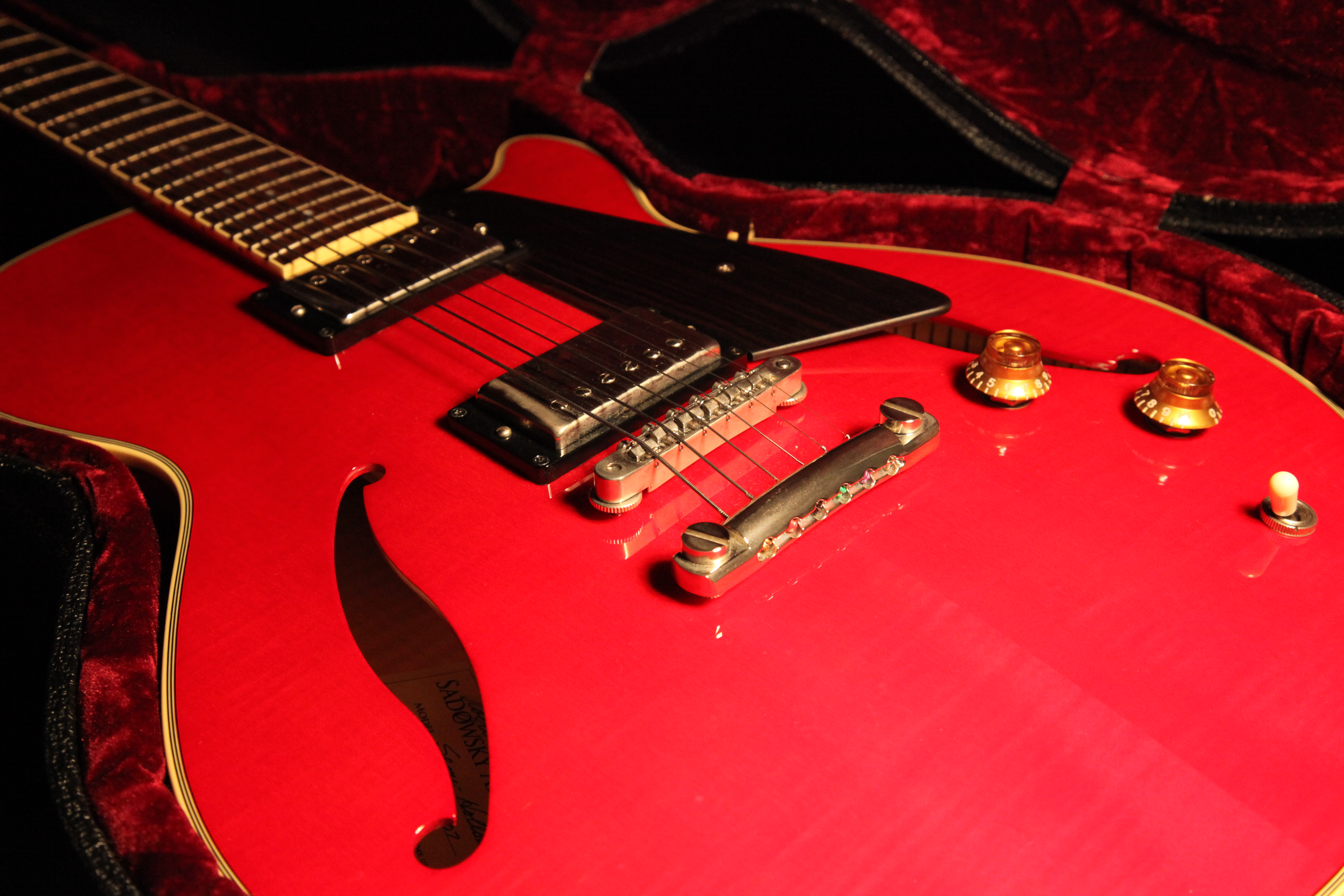 <b>ISO3200 / EOS 5D Mark II / EF 24-105mm F4 L IS USM / 約6.3MB / 5,616×3,744 / 1/250秒 / F8 / 0.0EV / WB:オート / 50mm</b>