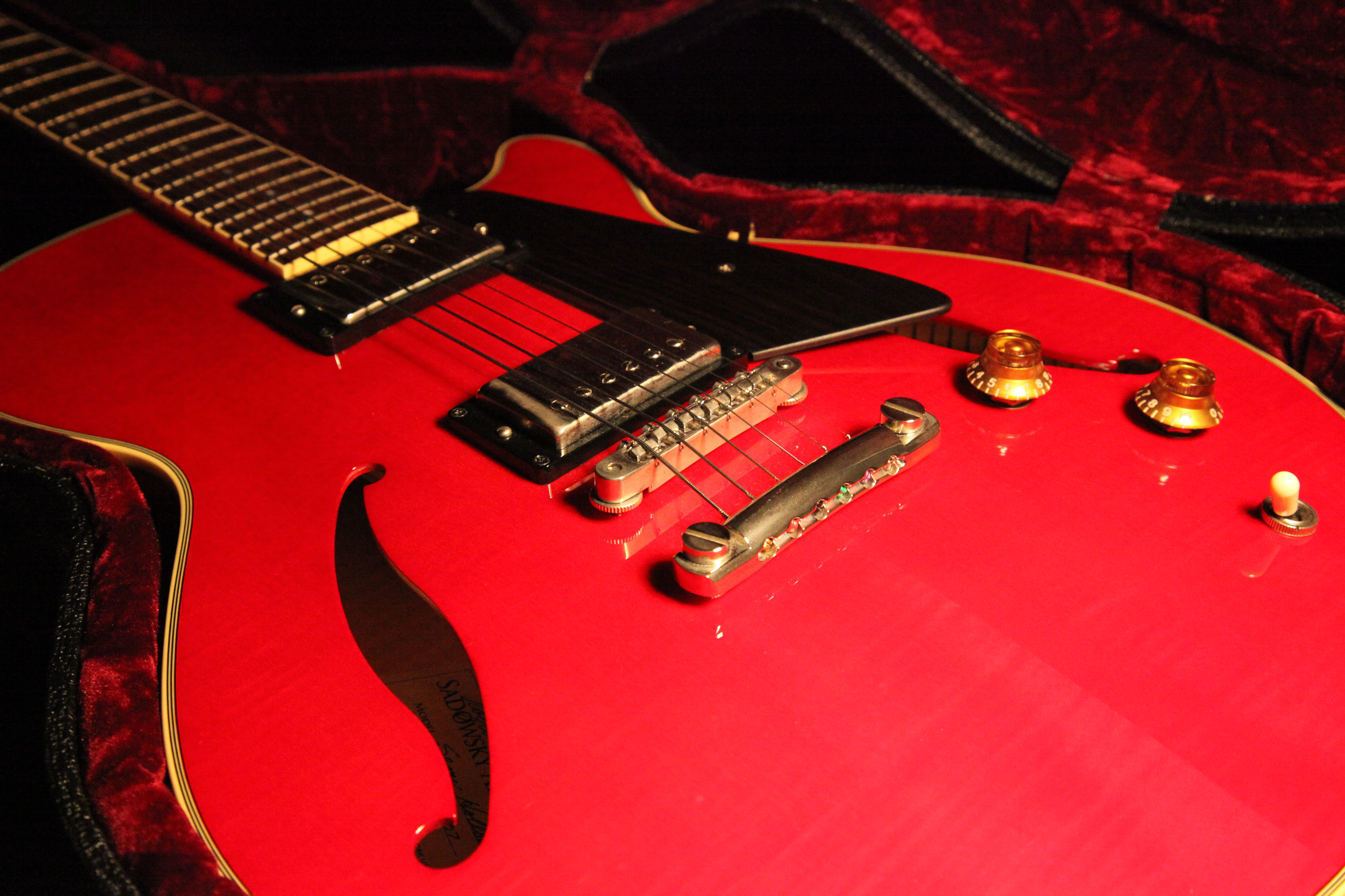 <b>ISO6400 / EOS 5D Mark II / EF 24-105mm F4 L IS USM / 約8.0MB / 5,616×3,744 / 1/500秒 / F8 / 0.0EV / WB:オート / 50mm</b>