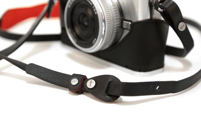 <b>OLYMPUS・E-P3用イタリアンレザー製カメラボディケース&amp;ストラップセット</b>