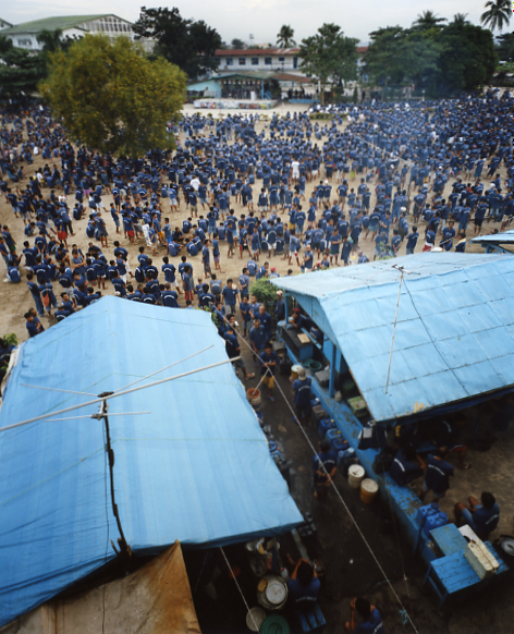 <b>（c）岩根愛</b>