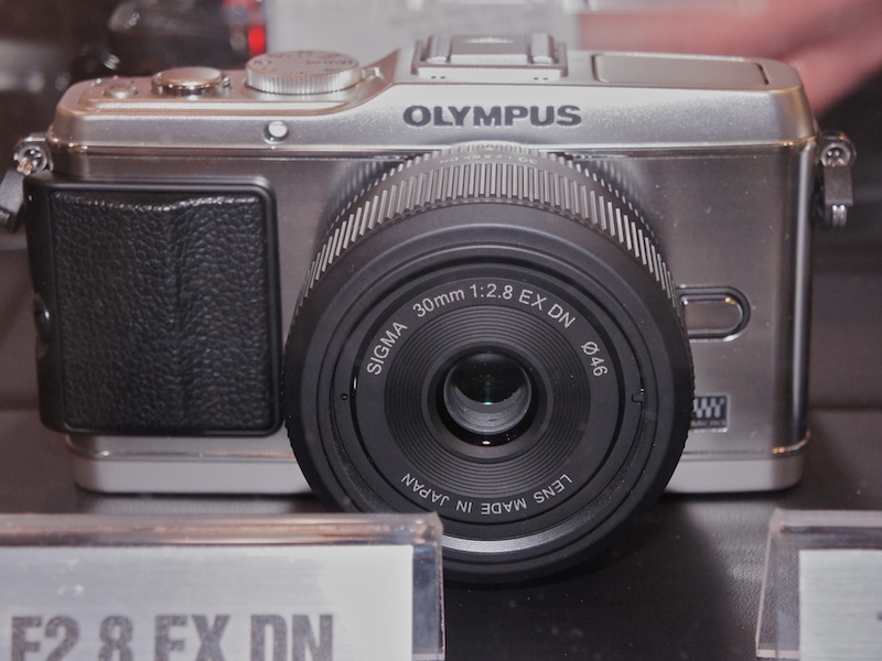 <b>SIGMA 30mm F2.8 EX DN</b>