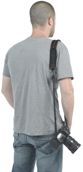 <b>カメラストラップPLの使用例</b>