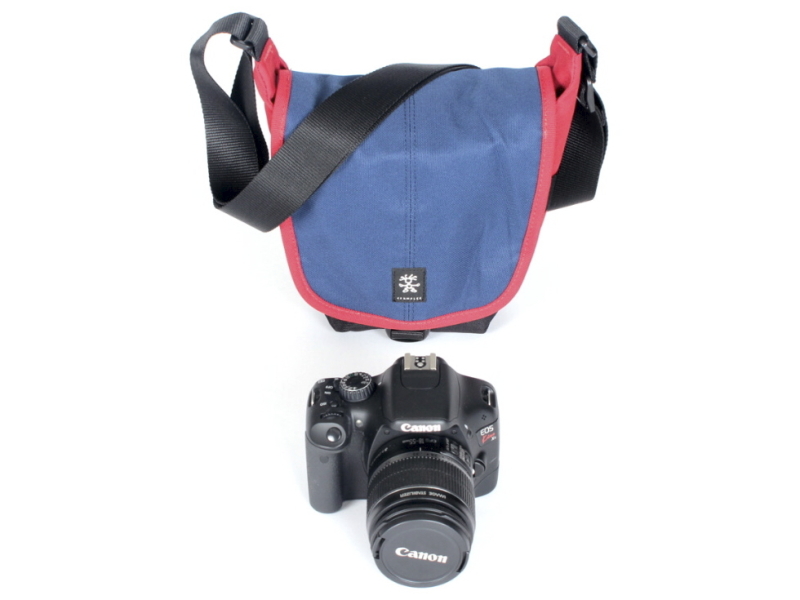 <b>ザ・3ミリオン・ダラー・ホームの収納可能品例（navy/rust red）</b>