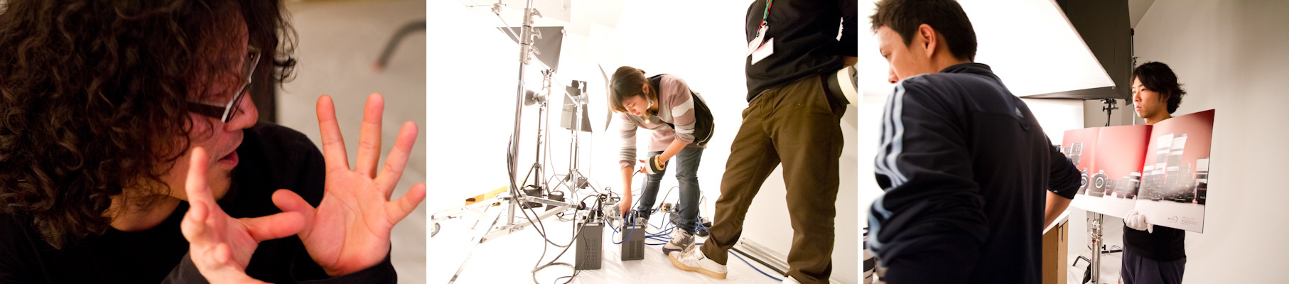 <b>テーブル上の商品のほこりを取り除きながら、ほんのわずかな傾きなどをグルーガンなどでジャストの位置に修正固定していく。同時に別のスタジオスタッフはライティングに手を加えて、商品がもっとも美しくかつ、見る人に伝わりやすいように調整していく。そのどの作業にも望月氏の的確な指示が入る。</b>