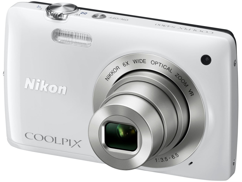 <b>COOLPIX S4300（シェルホワイト）</b>