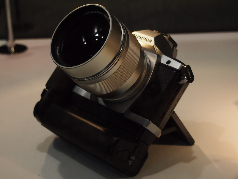 <b>カメラへの装着例</b>