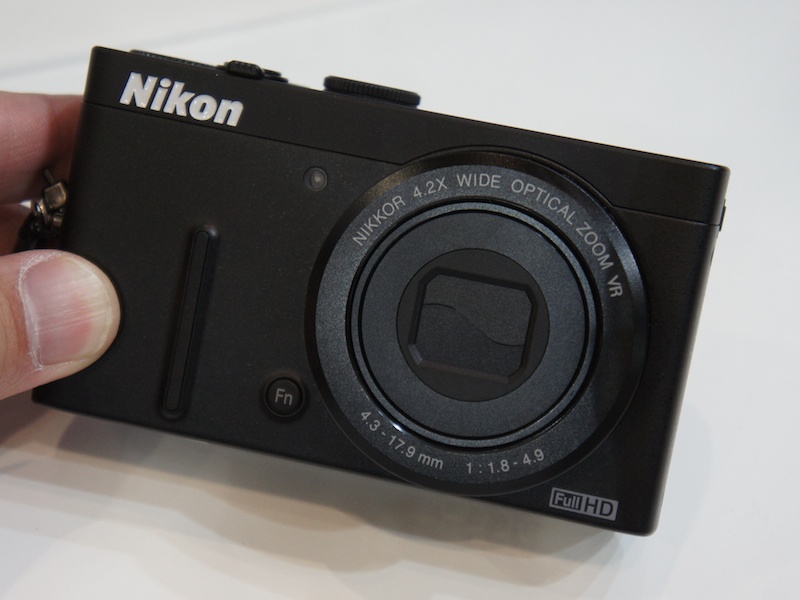 <b>COOLPIX P310。人気のあったCOOLPIX P300の後継モデル</b>