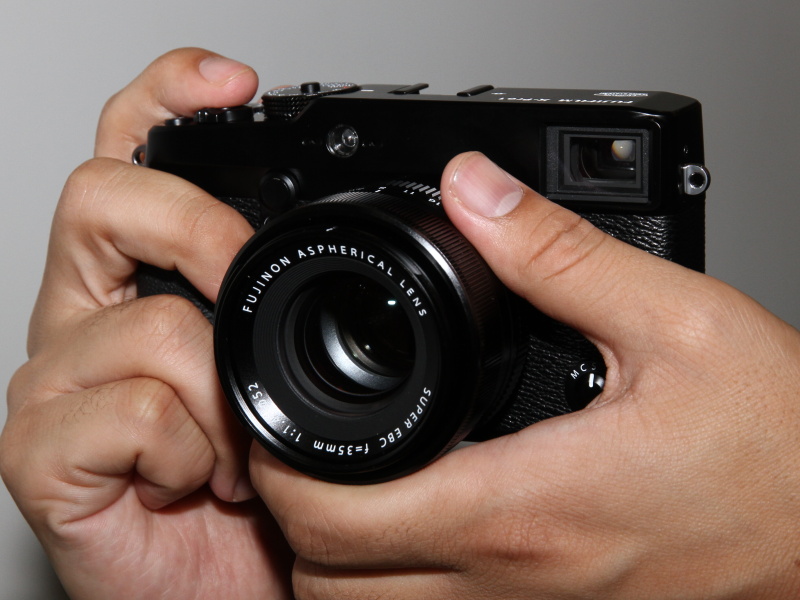 <b>FUJIFILM X-Pro1</b>