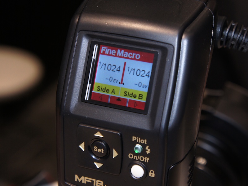 <b>最小1/1,024のファインマクロモードが特徴</b>