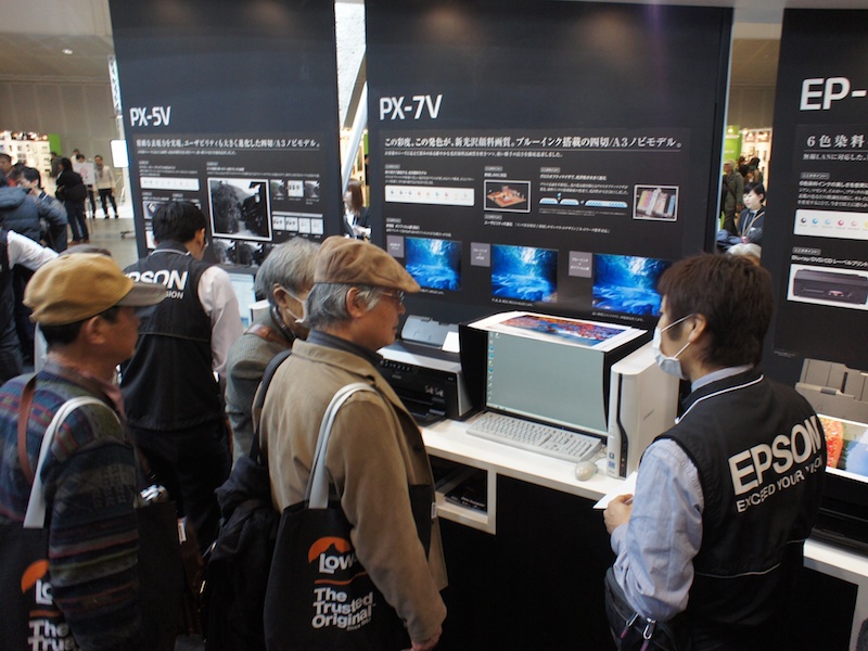 <b>今回の主要3機種の機能について、実機を前にして確認できる</b>