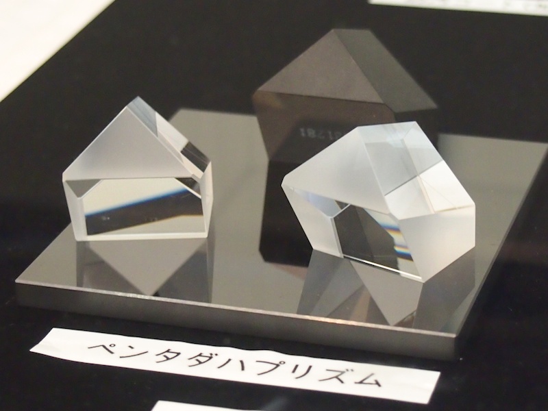 <b>日東工器のペンタダハプリズム</b>