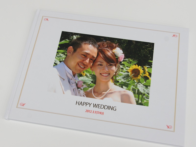 <b>フォトブック ワイドの例</b>