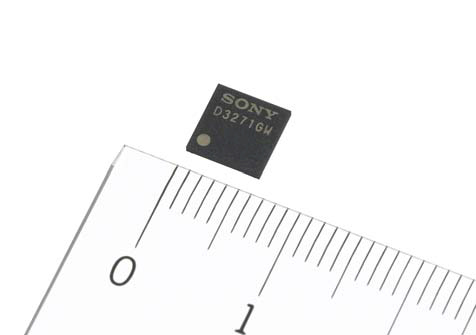 <b>TransferJet対応LSI「CXD3271GW」</b>