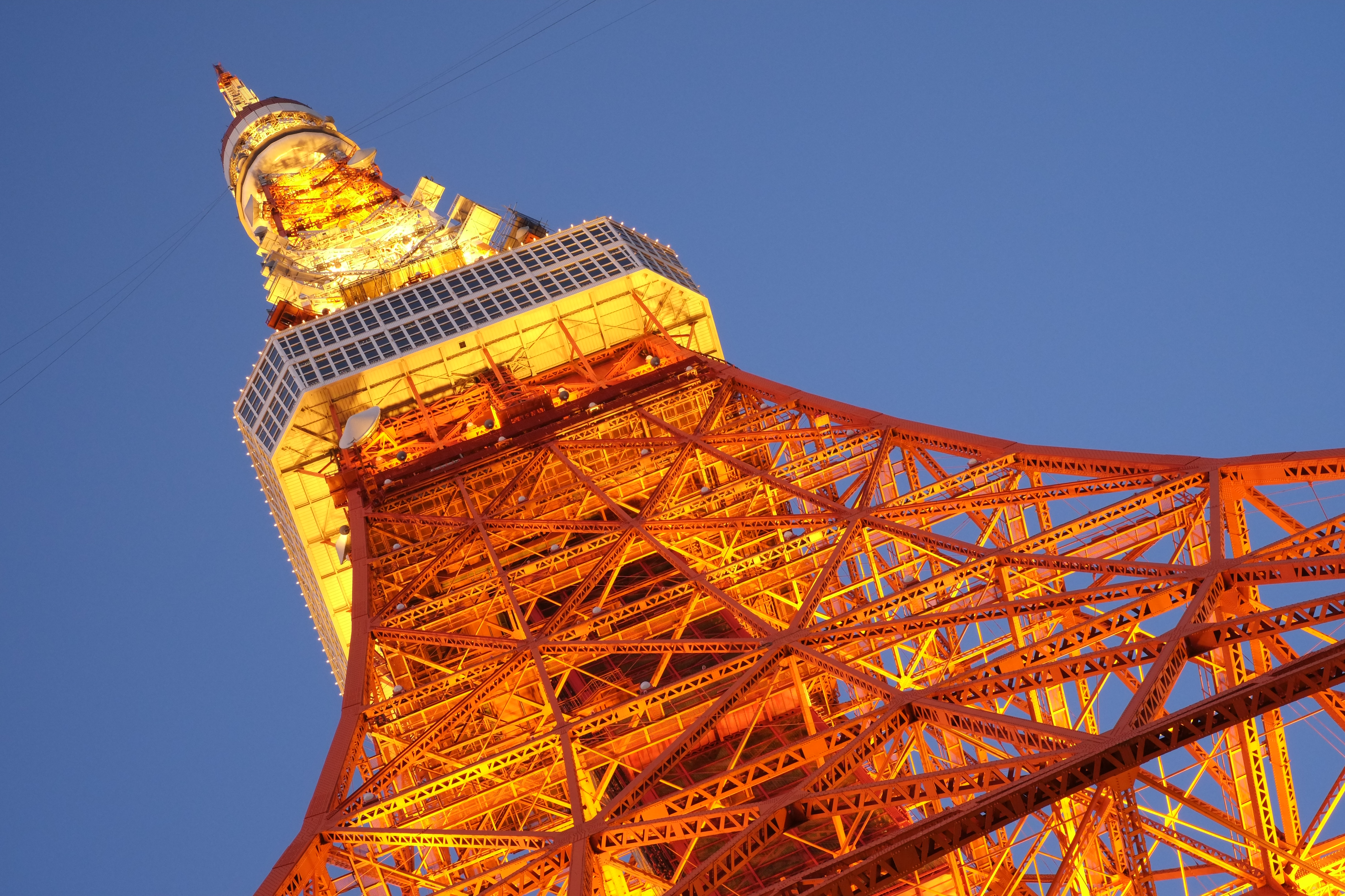 <b>ノイズリダクション:やや強 / ISO1600 / FUJIFILM X-Pro1 / 6.8MB / 4,896×3,264 / 1/9秒 / F11 / 0.0EV / WB:オート / 35mm</b>