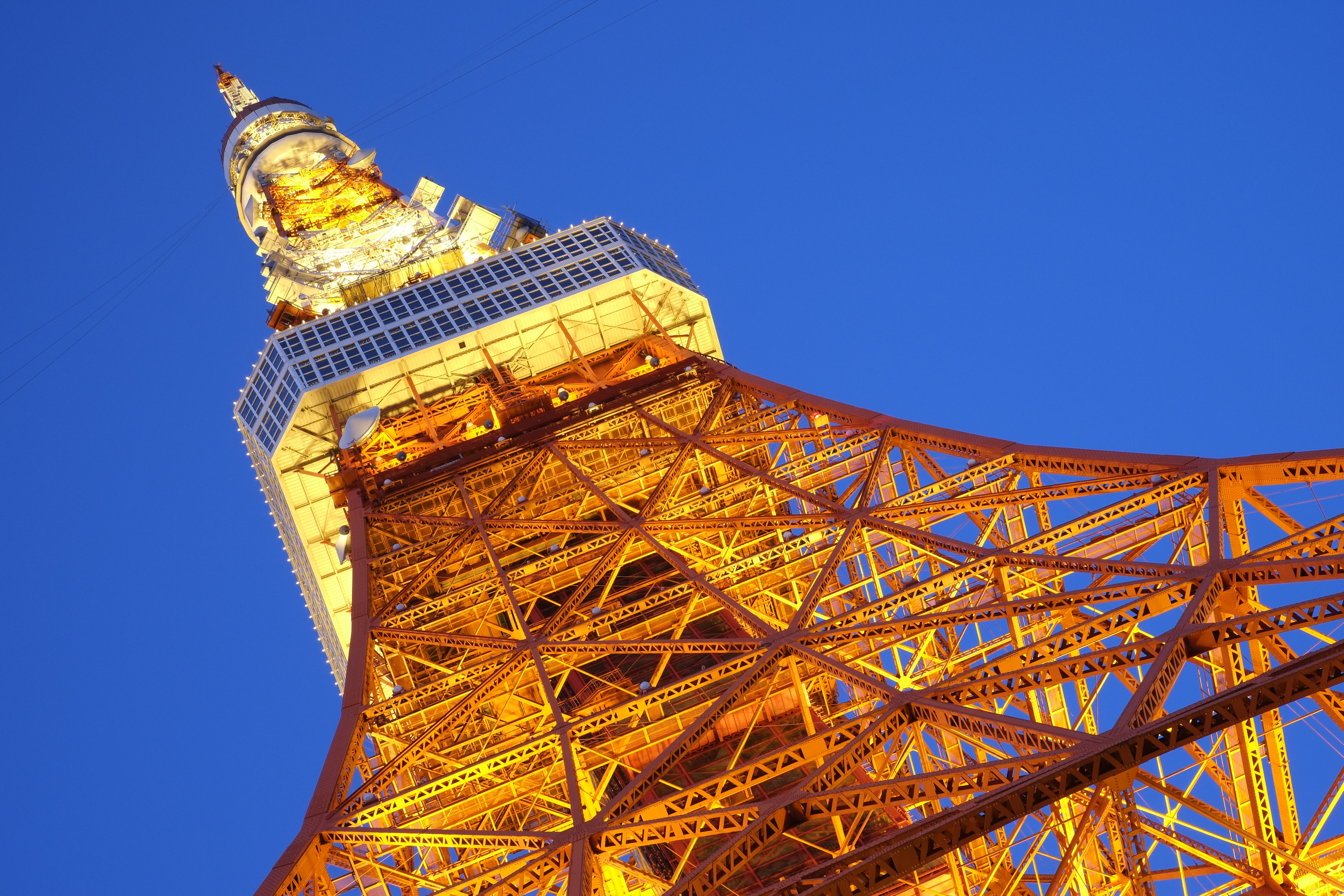 <b>ノイズリダクション:やや弱 / ISO800 / FUJIFILM X-Pro1 / 7.0MB / 4,896×3,264 / 1/3秒 / F11 / 0.0EV / WB:オート / 35mm</b>