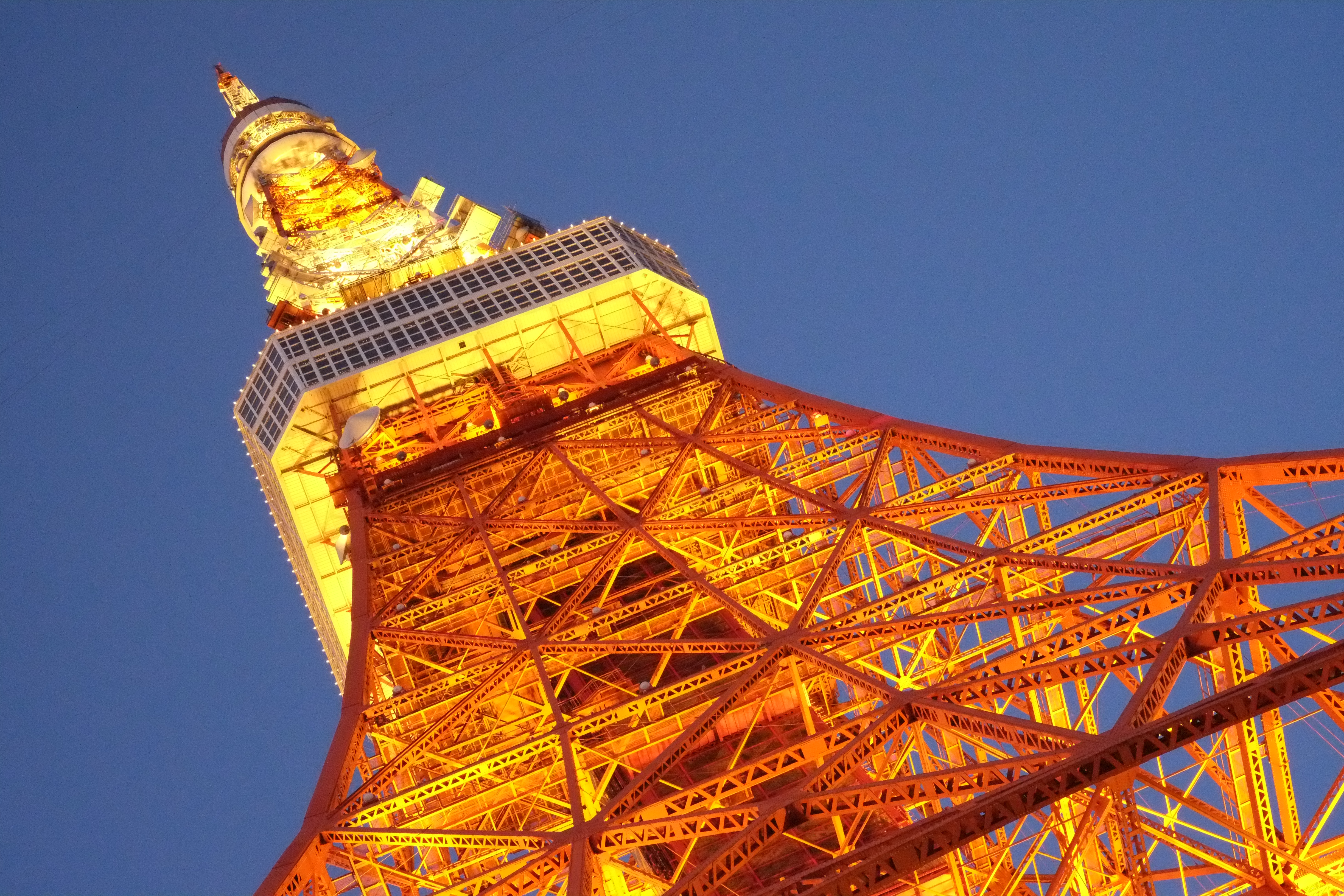 <b>ノイズリダクション:やや弱 / ISO12800（拡張） / FUJIFILM X-Pro1 / 7.0MB / 4,896×3,264 / 1/56秒 / F11 / 0.0EV / WB:オート / 35mm</b>