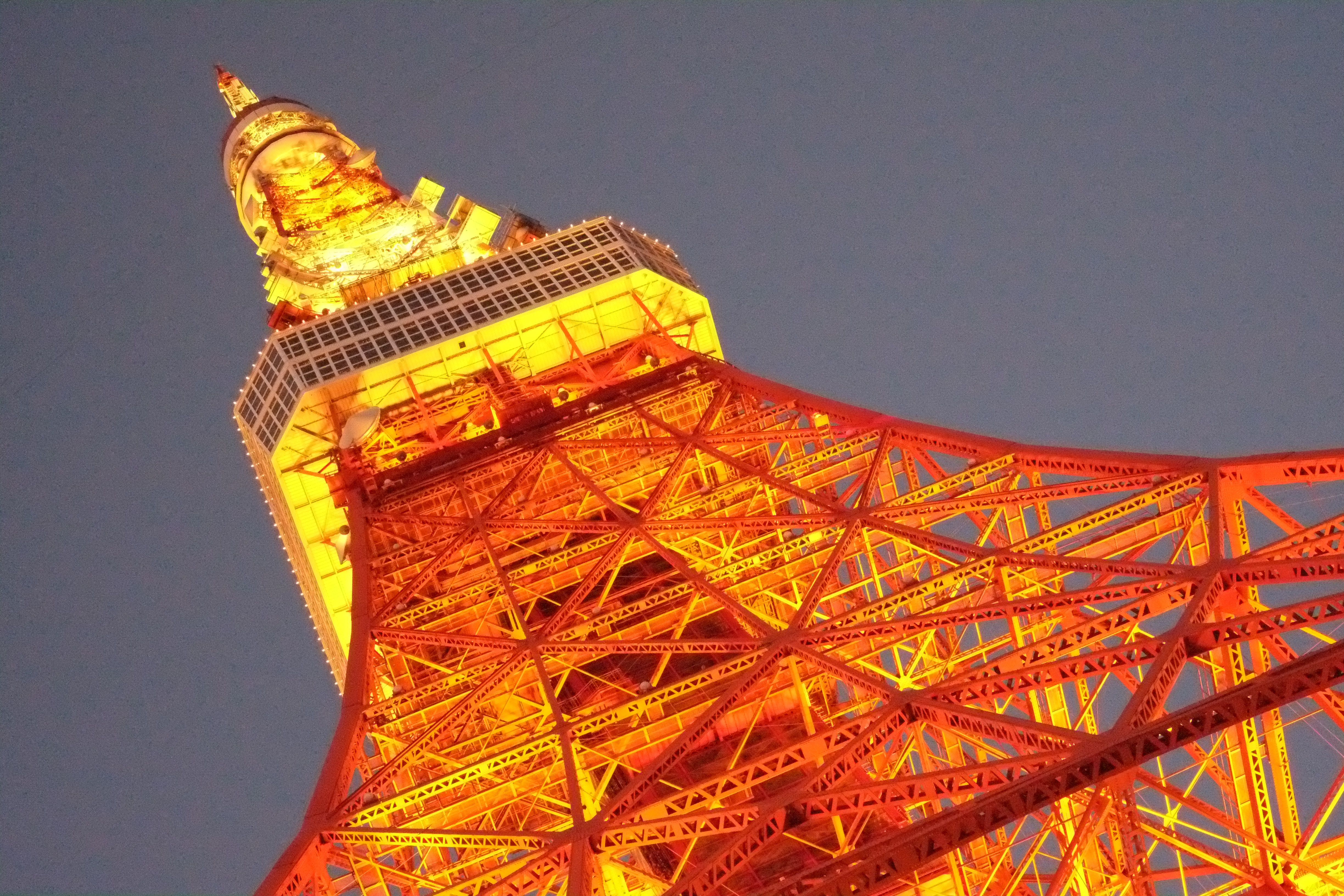 <b>ノイズリダクション:やや弱 / ISO25600（拡張） / FUJIFILM X-Pro1 / 7.0MB / 4,896×3,264 / 1/105秒 / F11 / 0.0EV / WB:オート / 35mm</b>