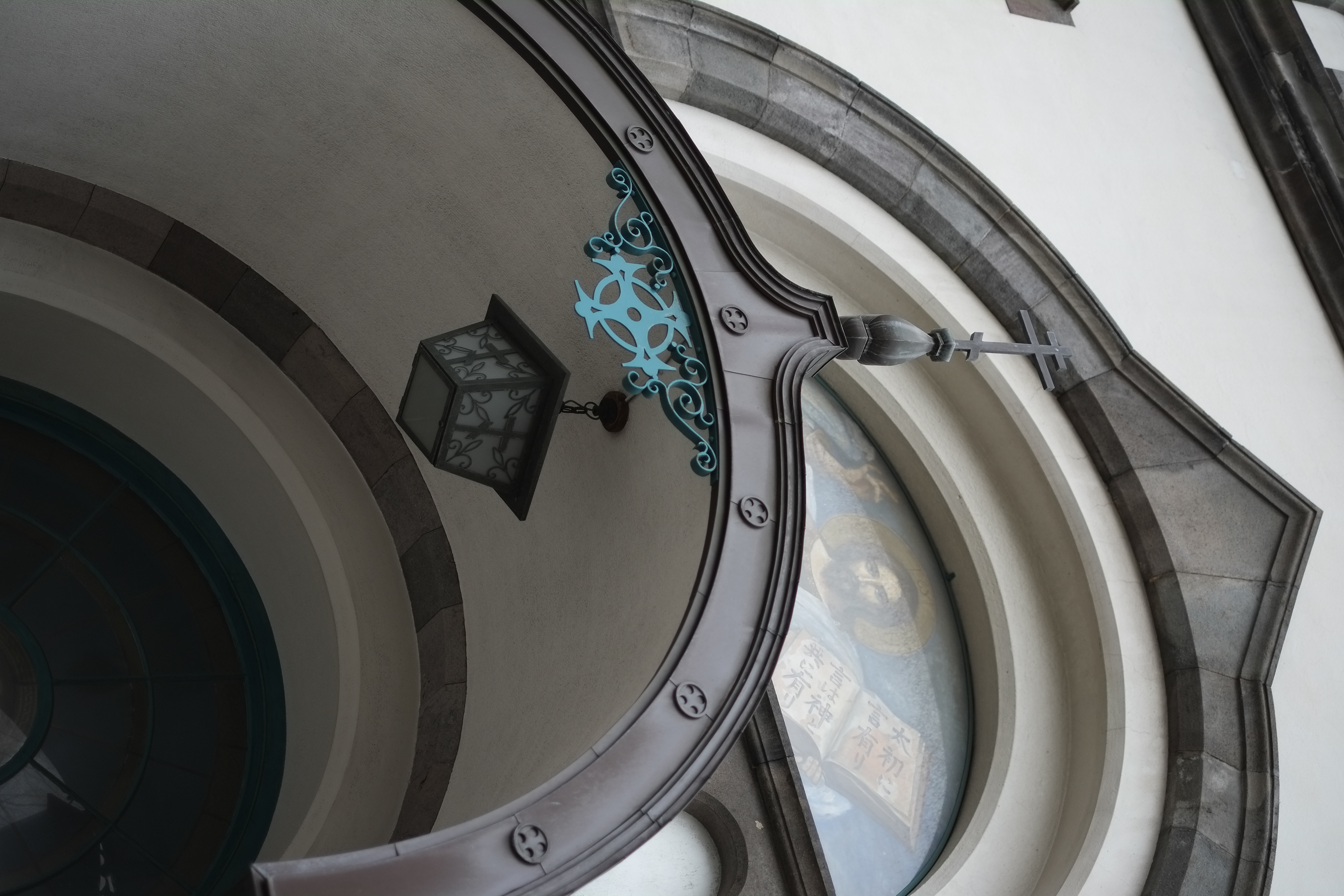 <b>FUJIFILM X-Pro1 / 4.7MB / 3,264×4,896 / 1/900秒 / F1.4 / 0.0EV / ISO200 / WB:オート / 35mm</b>