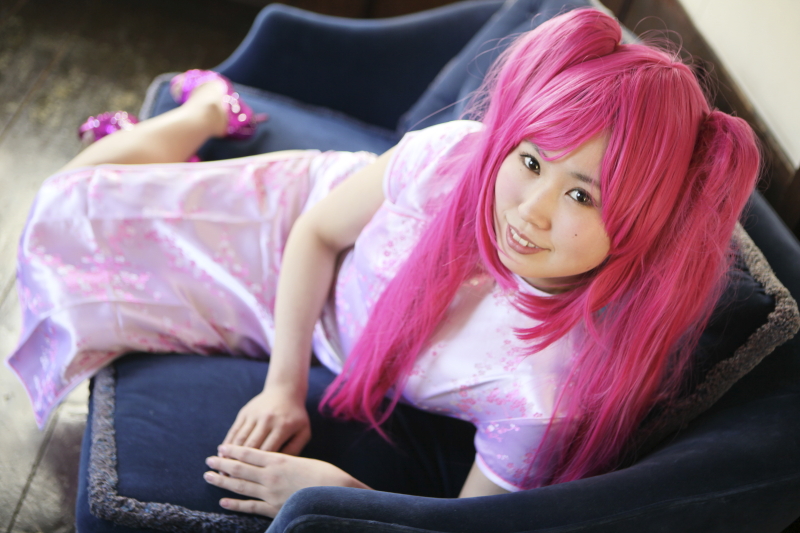 <b>EOS 5D Mark II / EF 24-70mm F2.8 L USM / 1/60秒 / F2.8 / +0.7EV / ISO800 / 絞り優先AE / WB：オート / 50mm</b>