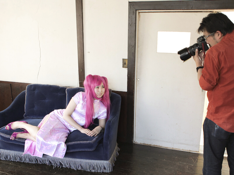 <b>ローアングルやハイアングルなど映える角度を探してみよう</b>