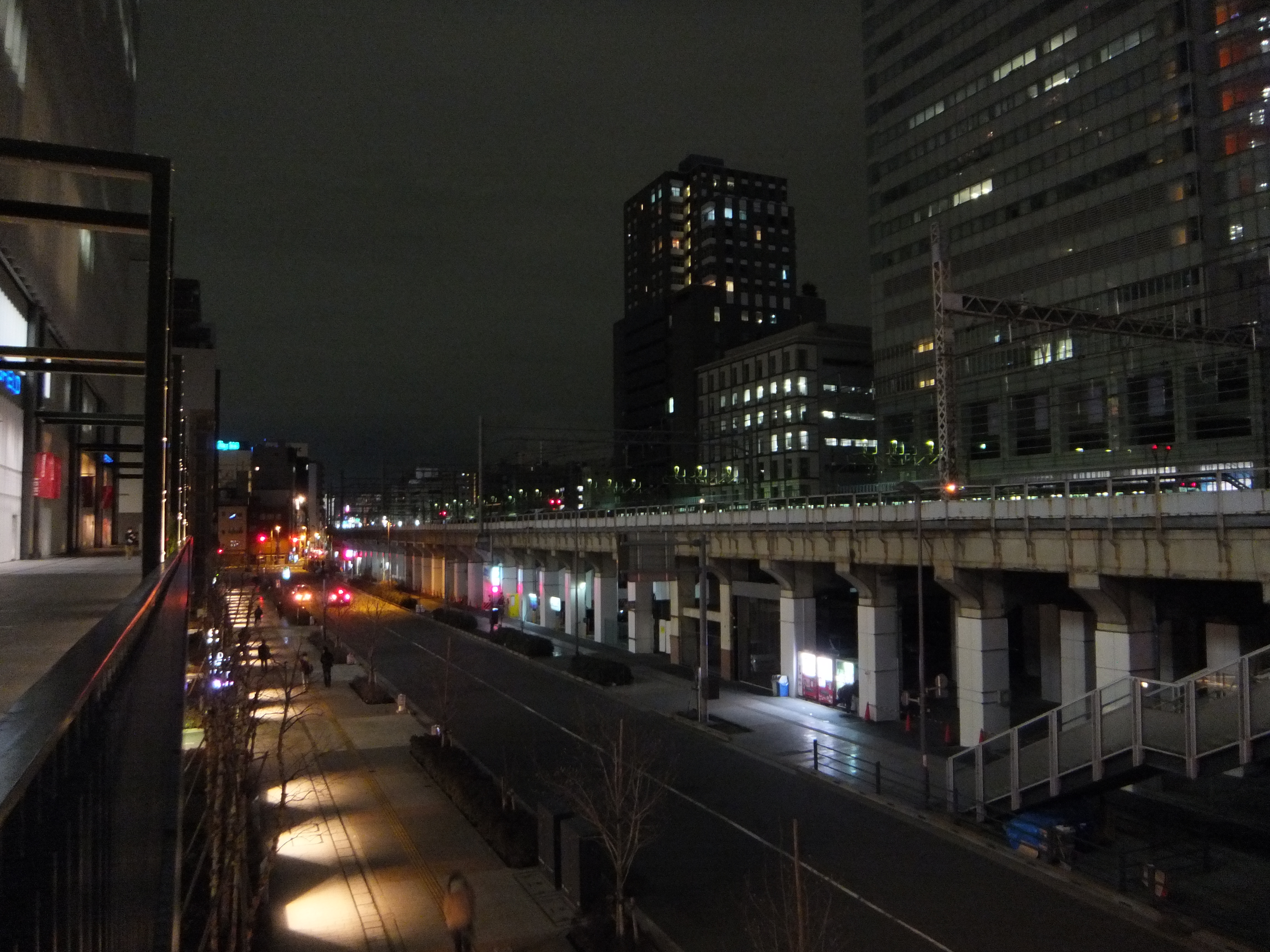 <b>ISO800 / FinePix Z1000EXR / 約6.0MB / 4,608×3,456 / 1/4秒 / F3.9 / 0.0EV / WB:オート / 5mm</b>