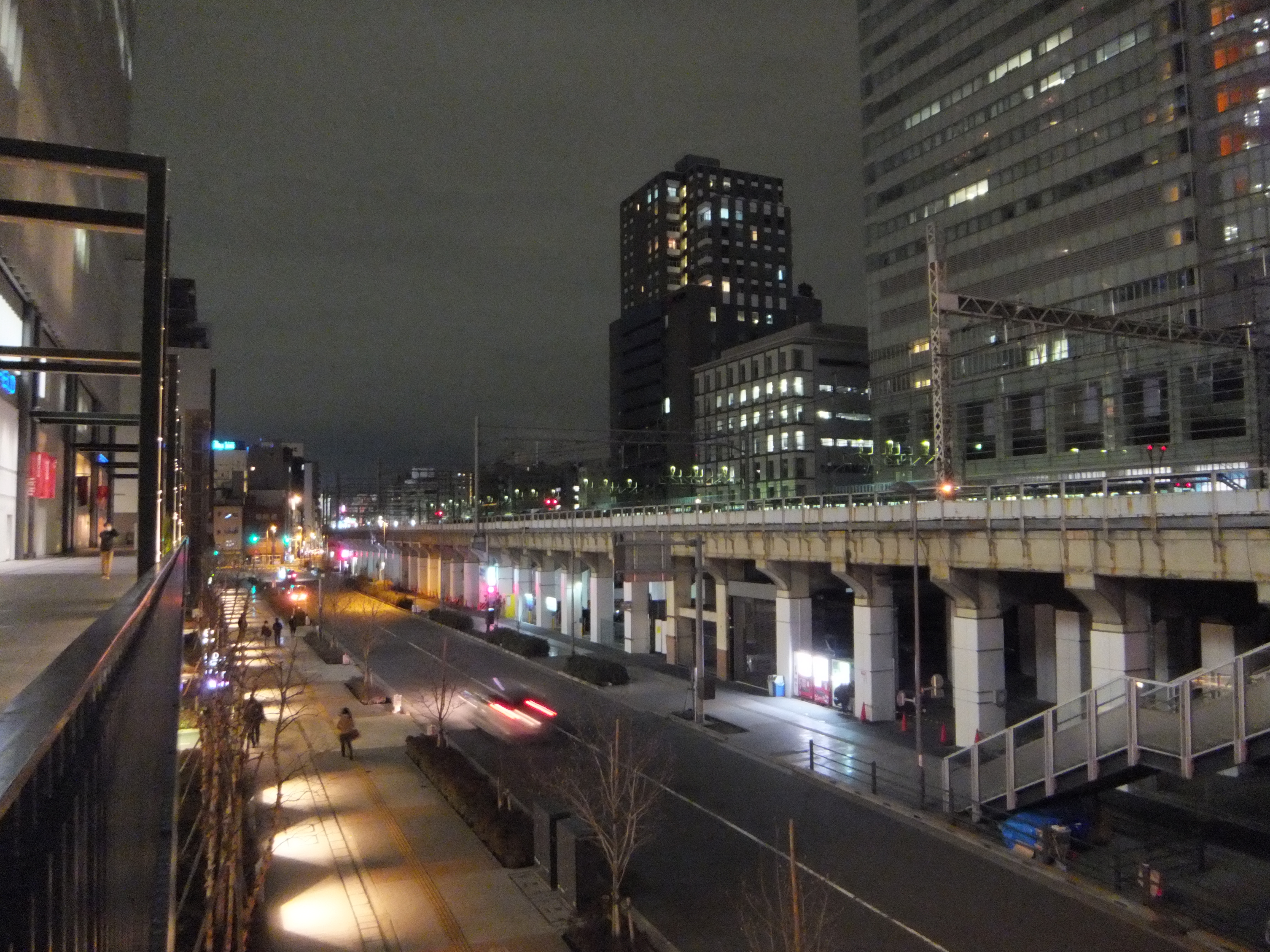 <b>ISO1600 / FinePix Z1000EXR / 約6.0MB / 4,608×3,456 / 1/4秒 / F3.9 / 0.0EV / WB:オート / 5mm</b>