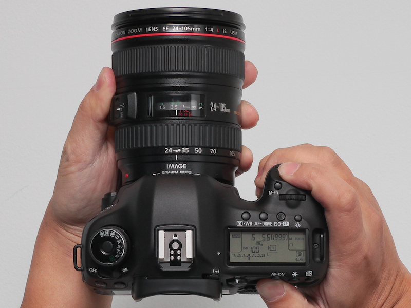 <b>EOS 5D Mark III。EF 24-105mm F4 L IS USMを装着したところ</b>