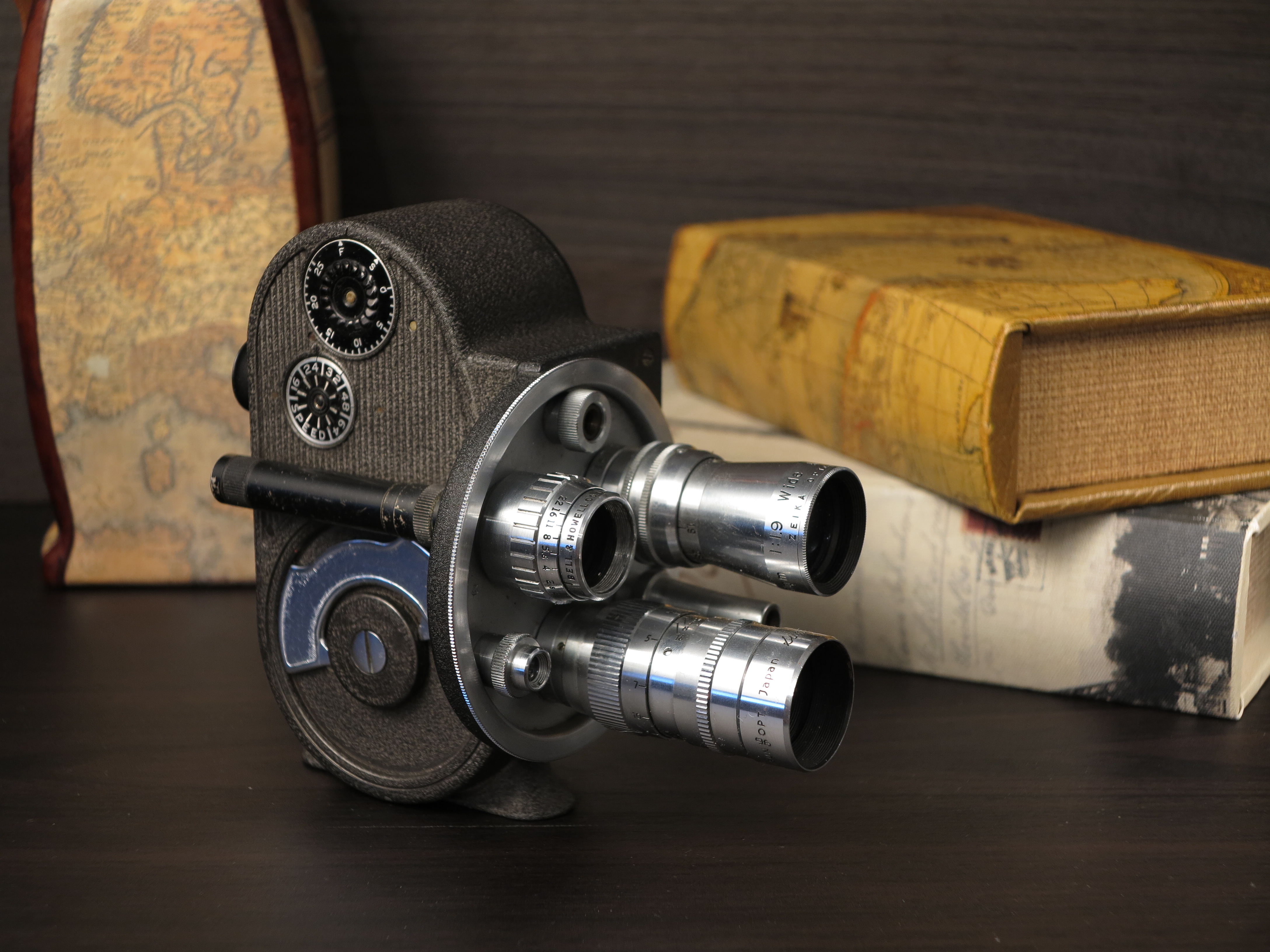 <b>PowerShot G1 X / 約2.7MB / 4,352×3,264 / 1/5秒 / F5.6 / -0.7EV / ISO400 / WB:電球 / 36.9mm</b>