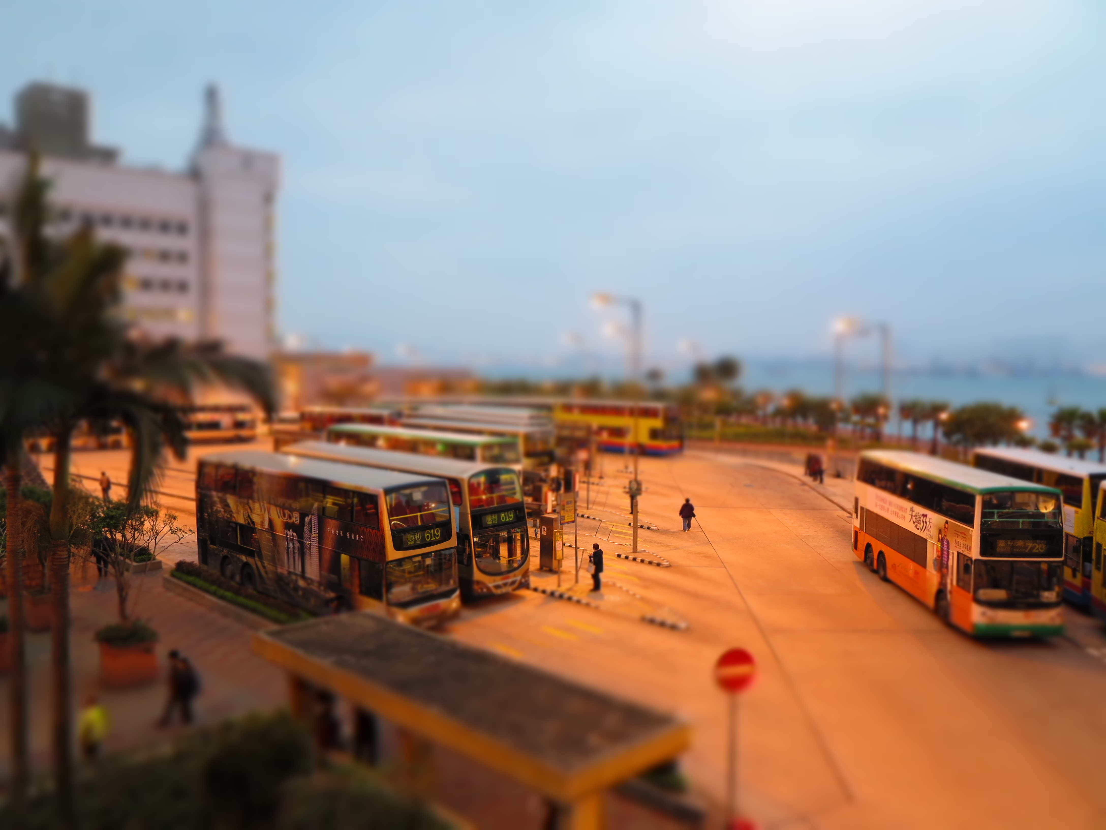 <b>PowerShot G1 X / 約1.2MB / 4,352×3,264 / 1/25秒 / F2.8 / 0.0EV / ISO800 / WB:オート / 15.1mm / クリエイティブフィルター:ジオラマ風</b>