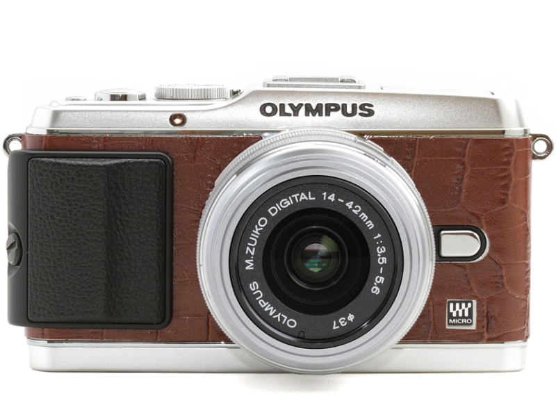 <b>クロコダイルブラウンの装着例</b>