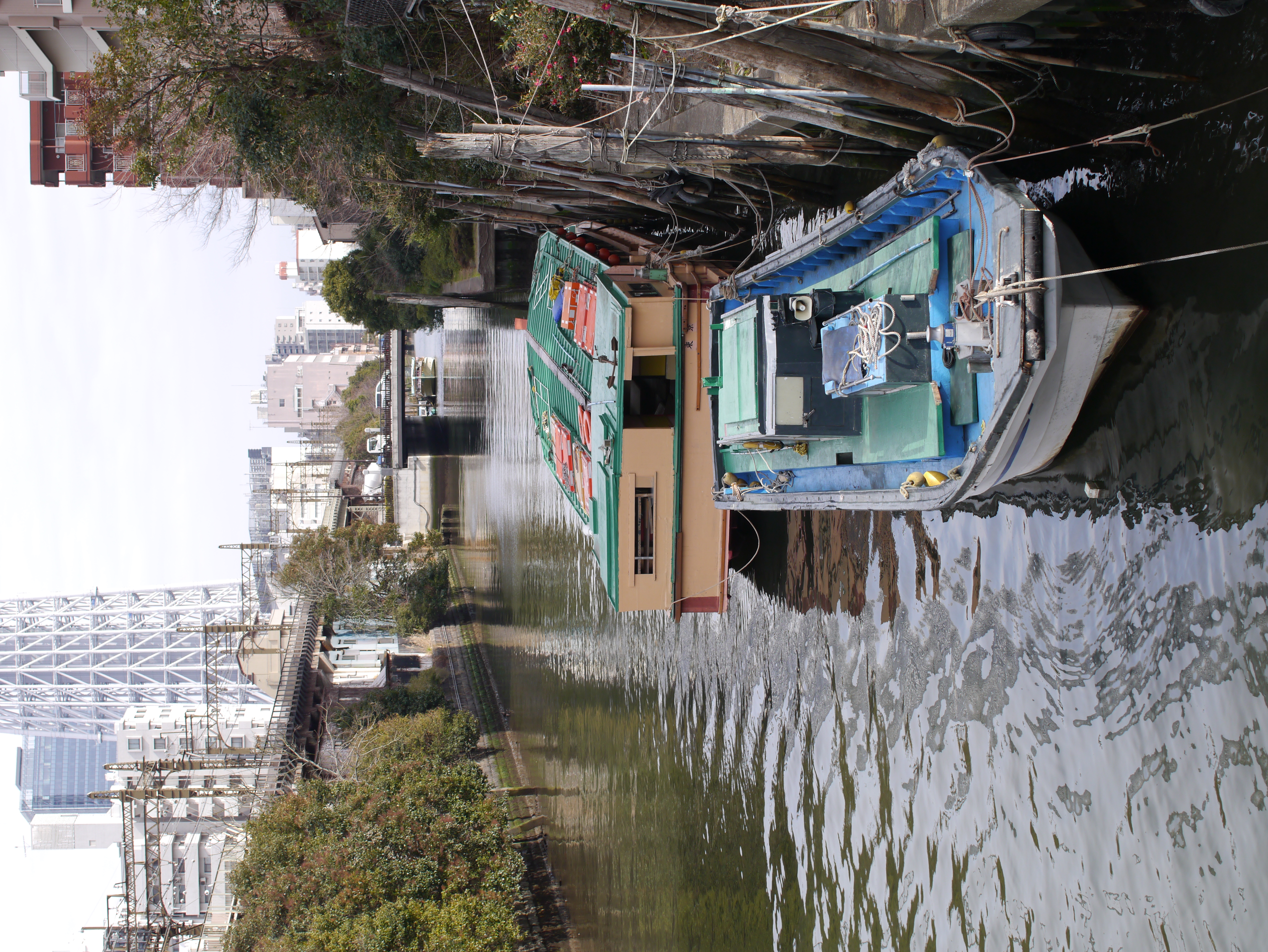 <b>DMC-GX1 / SIGMA 30mm F2.8 EX DN / 約8.6MB / 3,448×4,592 / 1/400秒 / F5 / +0.3EV / ISO160 / WB:オート / 30mm</b>