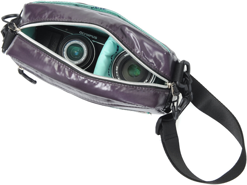 <b>ショルダーSミラーレスの収納例</b>