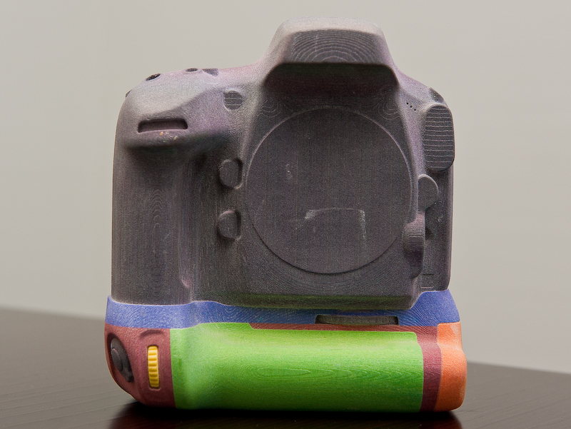 <b>パワーバッテリーパックのデザイン検討用モデル</b>