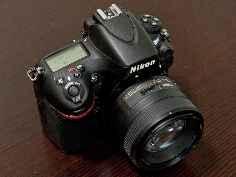 <b>ライバルは中判カメラ</b>