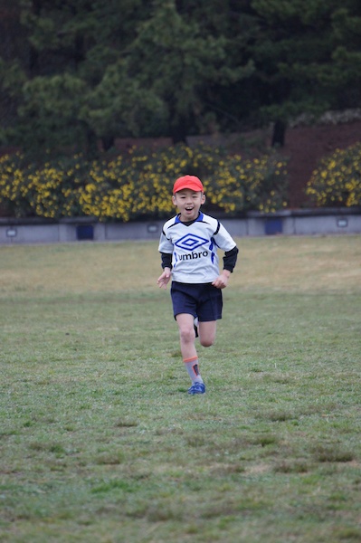 <b>【作例】カメラに向かってくる子どもを撮影</b>