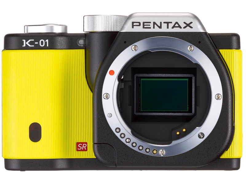 <b>PENTAX K-01</b>