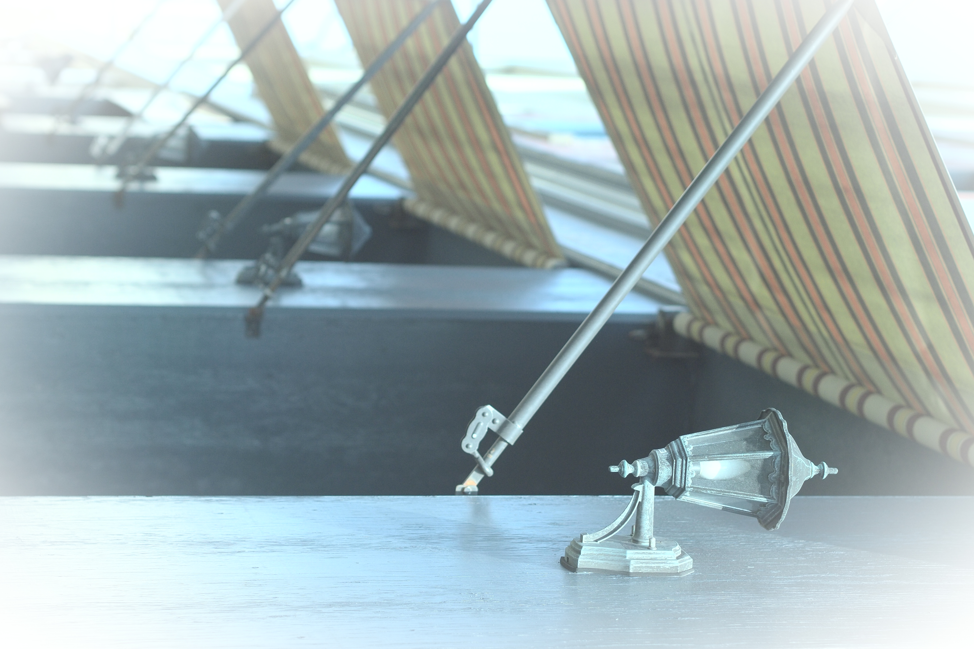 <b>ライトトーンほどじゃないけど、個人的に存在感がけっこう薄いデイドリーム。E-P3 / M.ZUIKO DIGITAL 45mm F1.8 / 4,032×2,688 / 絞り優先AE / F2.5 / 1/1250秒 / -0.7EV / ISO200 / WB:晴天 / デイドリーム+ホワイトエッジ / 45mm</b>