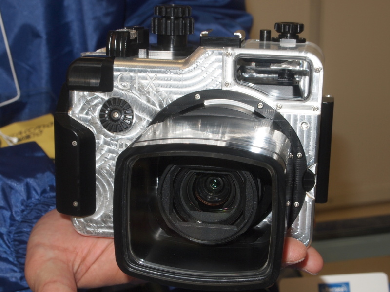 <b>PowerShot G1 X用の防水ハウジング</b>