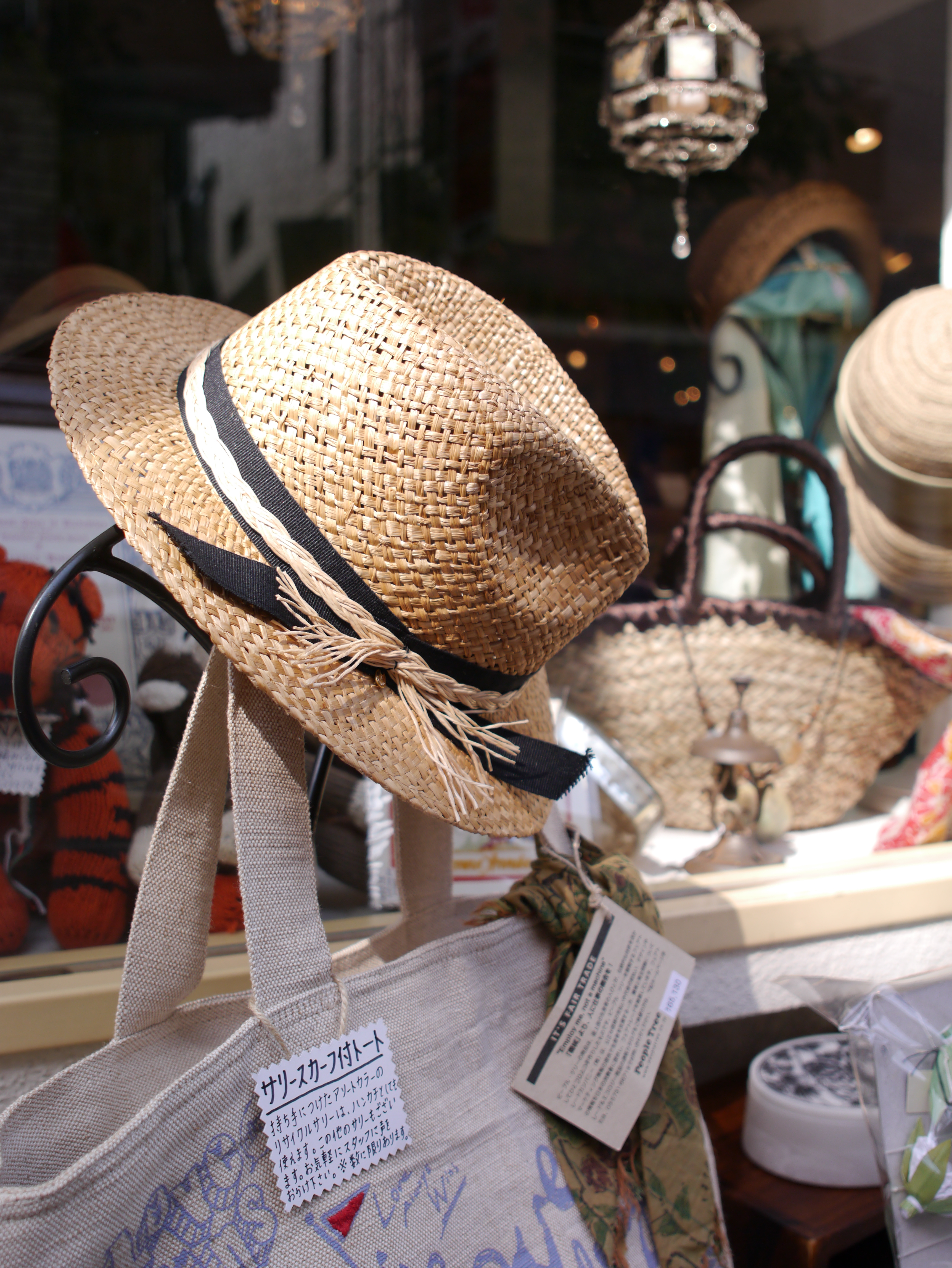 <b>DMC-GX1 / SIGMA 19mm F2.8 EX DN / 約8.0MB / 3,448×4,592 / 1/640秒 / F2.8 / +0.7EV / ISO160 / WB:晴天</b>