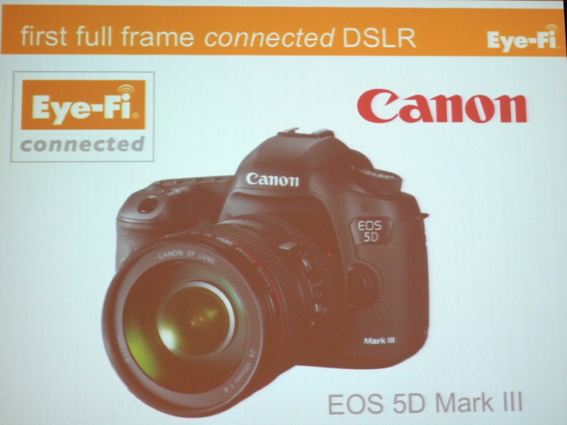 <b>Eye-Fi対応を謳う機種で初というフルサイズ機、キヤノンEOS 5D Mark III</b>