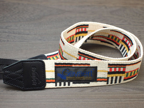 <b>ティピー、オフホワイト</b>