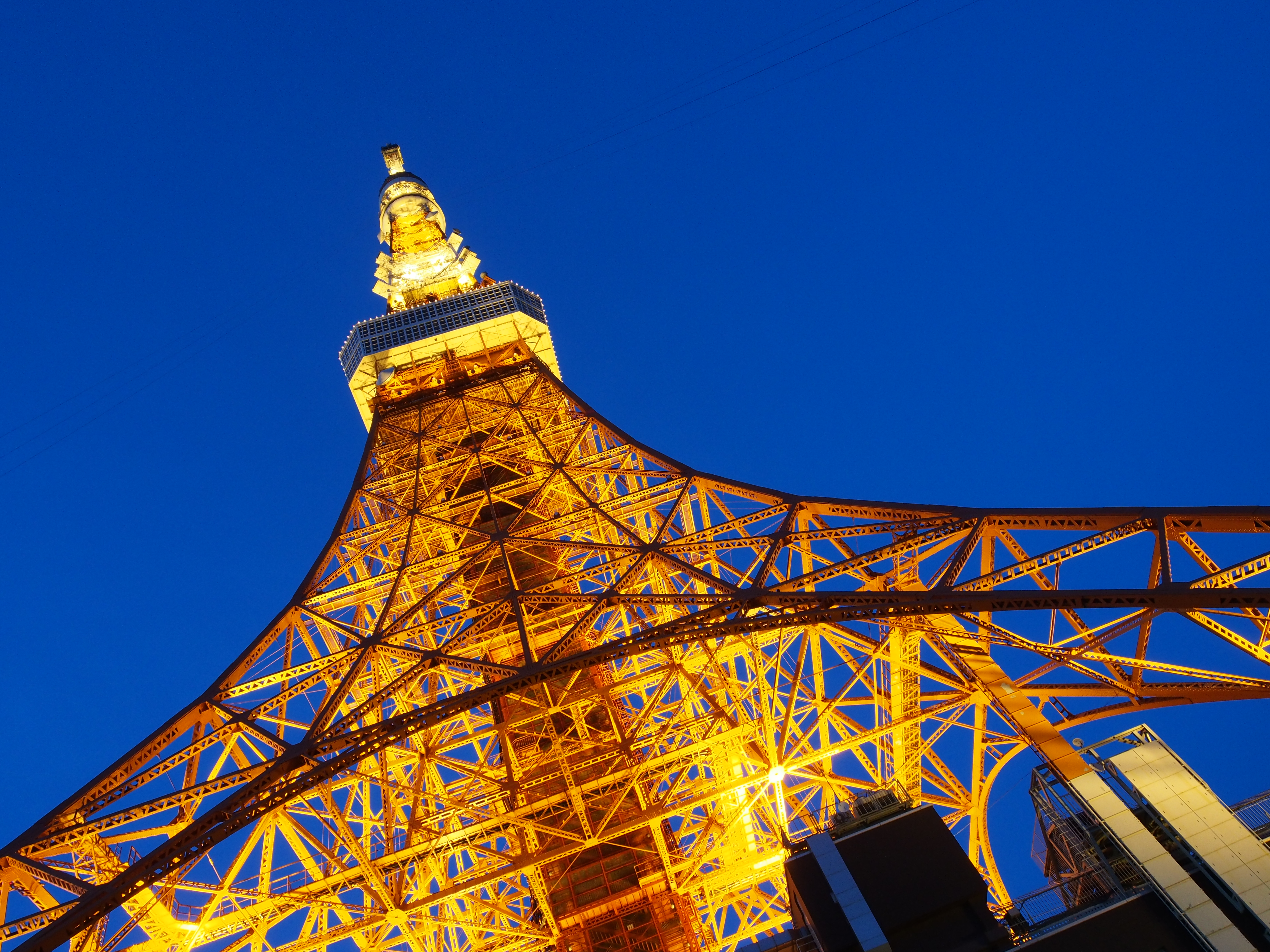 <b>NR:標準 / E-M5 / M.ZUIKO DIGITAL ED 12-50mm F3.5-6.3 EZ / 約8.2MB / 4,608×3,456 / 1/8秒 / F8 / 0.0EV / ISO800 / WB:オート / 12mm</b>