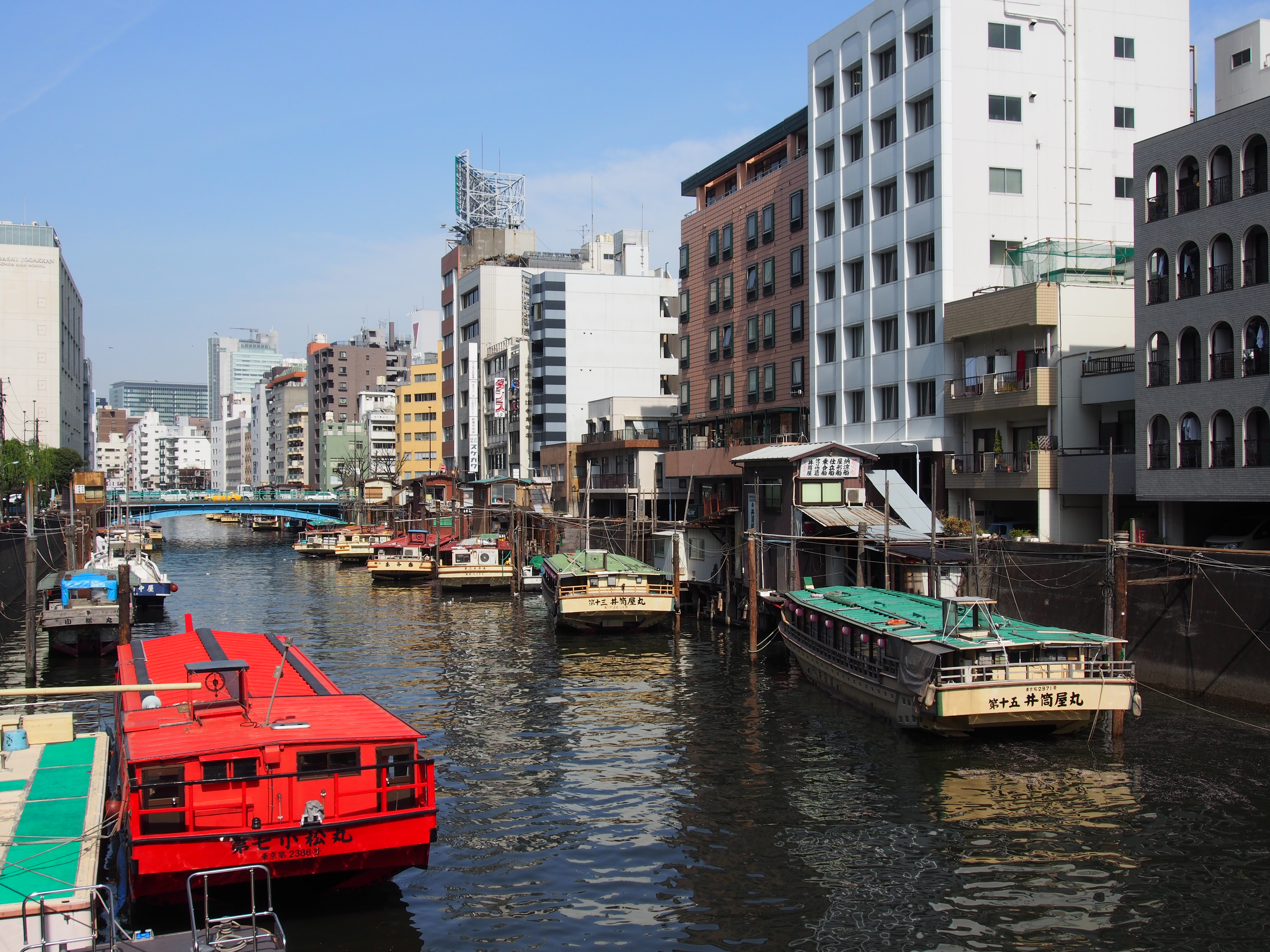 <b>仕上がり：i-Finish / E-M5 / M.ZUIKO DIGITAL ED 12-50mm F3.5-6.3 EZ / 約7.9MB / 4,608×3,456 / 1/640秒 / F8 / 0.0EV / ISO200 / WB:オート / 19mm</b>