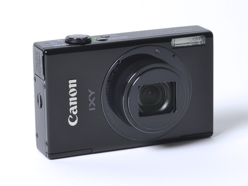 <b>無線LAN機能を搭載した「IXY 1」</b>