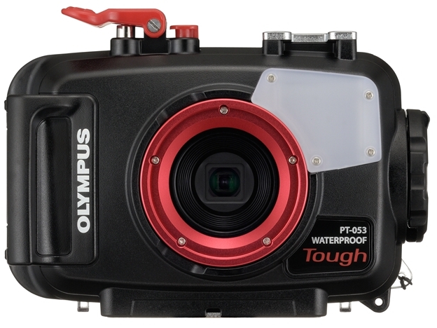 <b>45m防水のプロテクター「PT-053」（3万1,500円）</b>