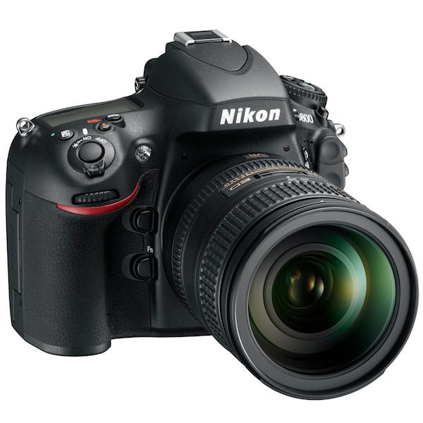 <b>D800。発売は3月。実勢価格は29万8,000円前後</b>