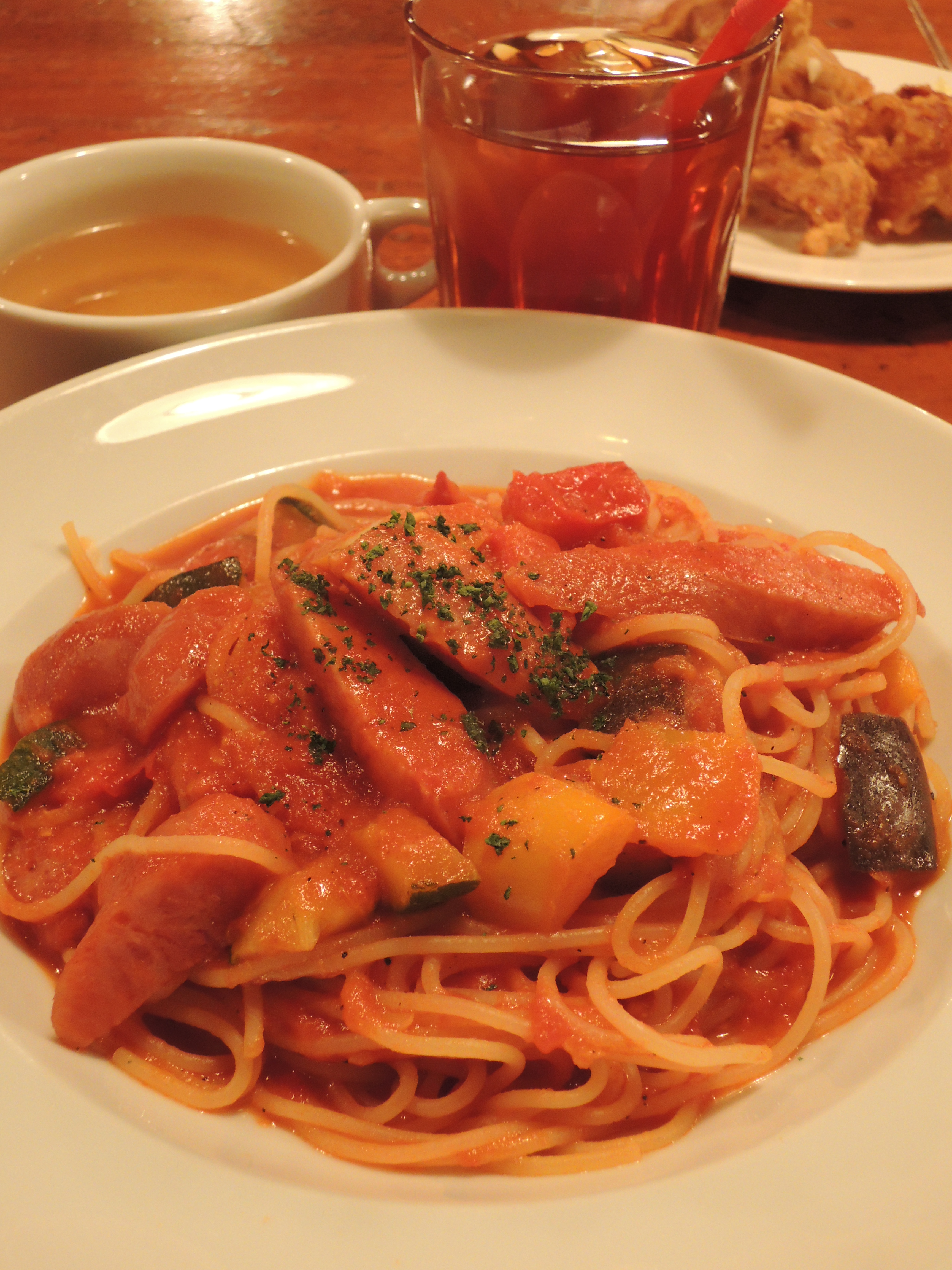 <b>シーンモード:料理 / COOLPIX P310 / 約5.3MB / 3,456×4,608 / 1/15秒 / F3.7 / 0.0EV / ISO640 / WB:オート1 / 9mm</b>